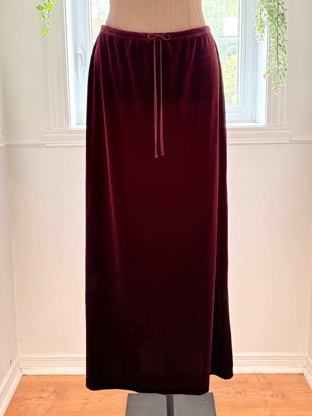 Reitmans Velvet Maxi Skirt in Deep Burgundy